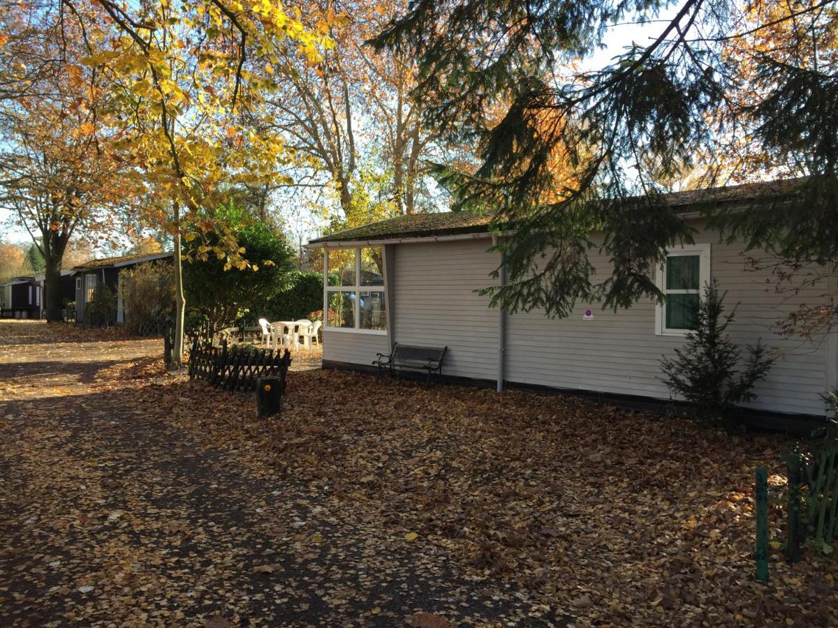 Vakantiehuisje De Waterhoek Geel Exterior photo